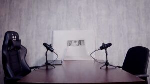 Подкаст или видео для бизнеса в Алматы — сравнение форматов